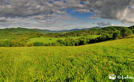 Panorama z Terki na nieistniejącą wieś Studenne, Dolinę Sanu i Otryt
