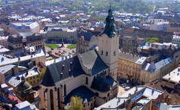 Panorama Lwowa widziana z wieży ratuszowej.