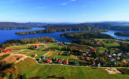 Panorama na Polańczyk i Jezioro Solińskie. Źródło: Internet